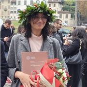 Laureata in lingue orientali offre lezioni di giapponese e inglese